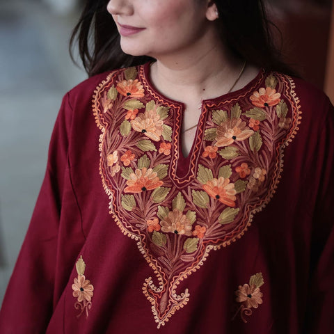 Maroon Bootidaar Aari Embroidered Kashmiri Pheran