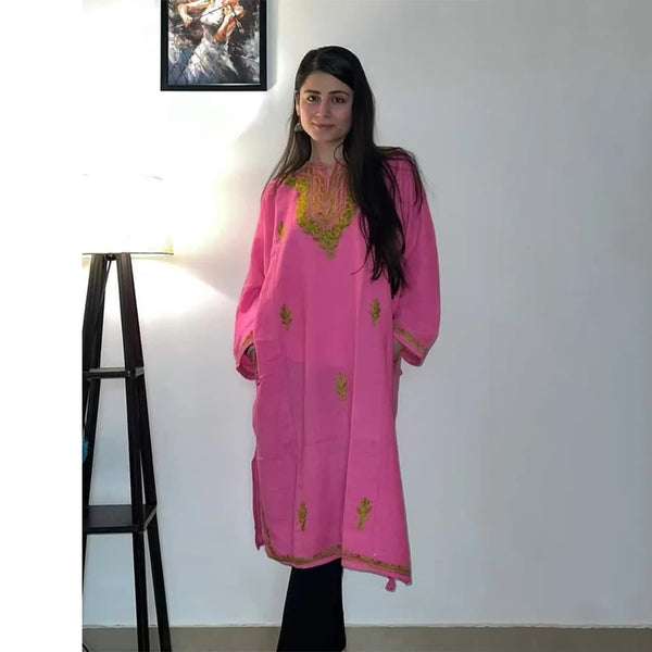 Magenta Pink Aari Embroidered Kashmiri Woolen Phiran