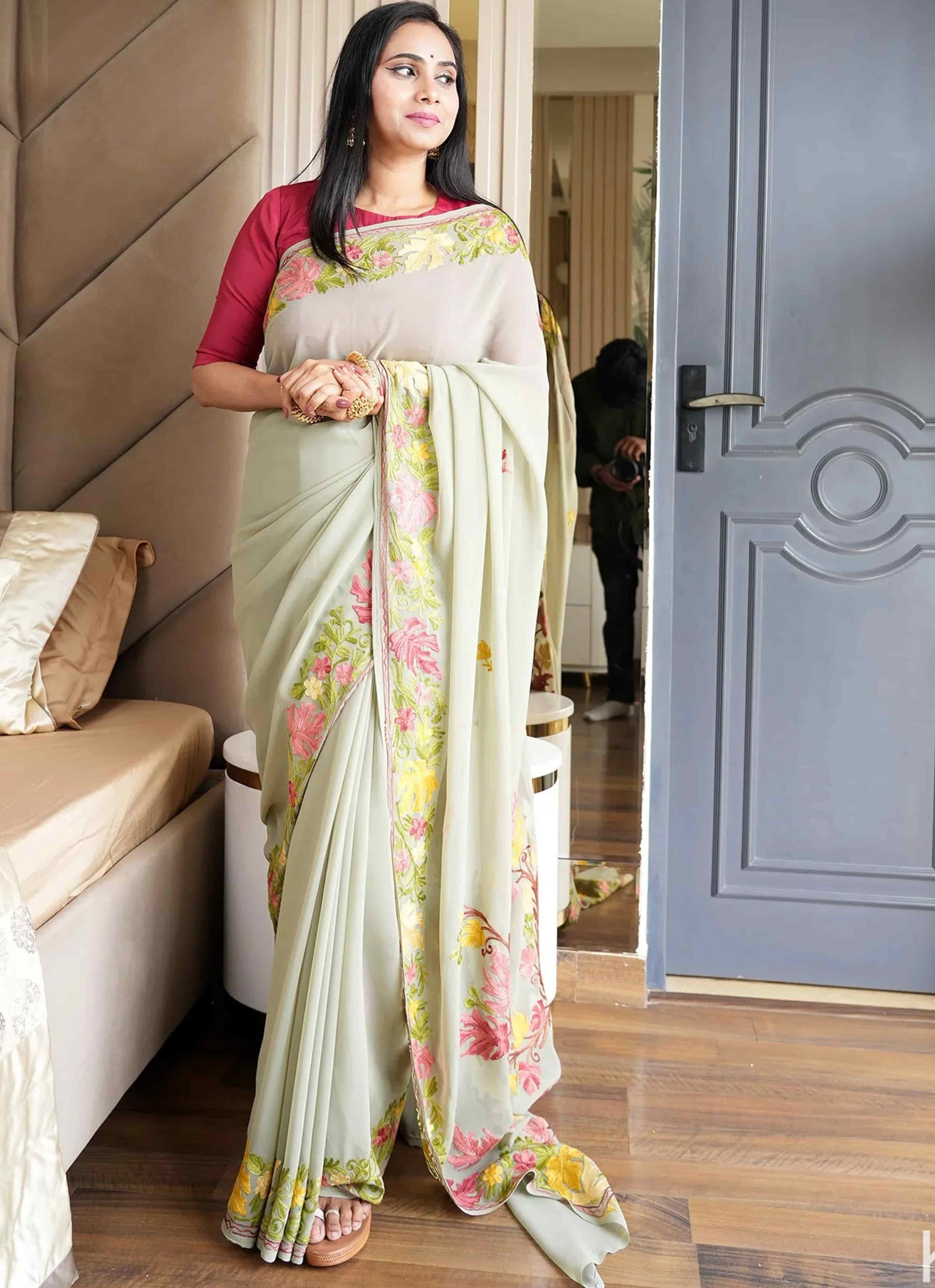 Chinar Aari Embroidered Grey Georgette Saree