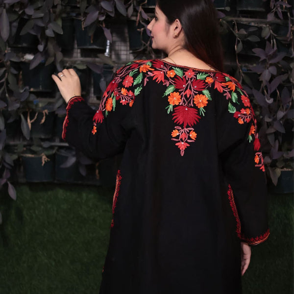 Dual Embroidered Black Aari Pheran