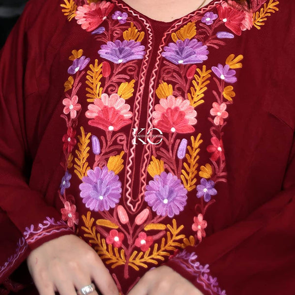 Maroon Poshkaar Aari Embroidered Kashmiri Pheran