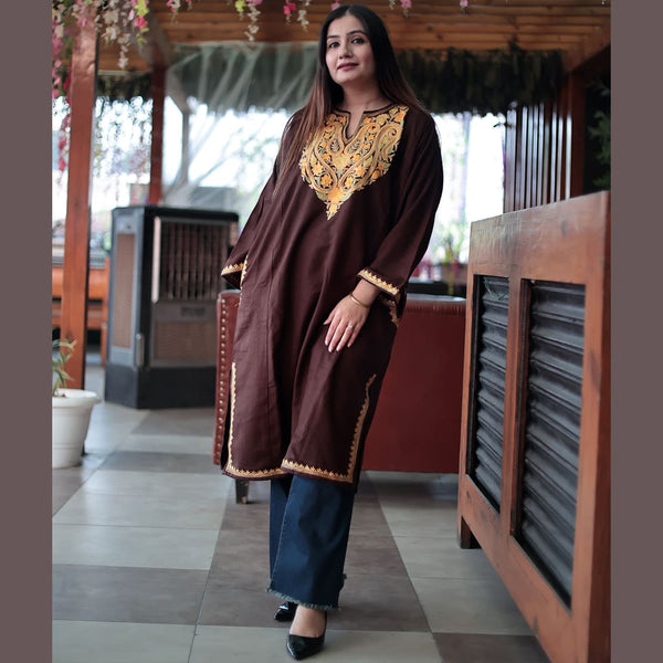 Brown Paisley Aari Embroidered Kashmiri Pheran